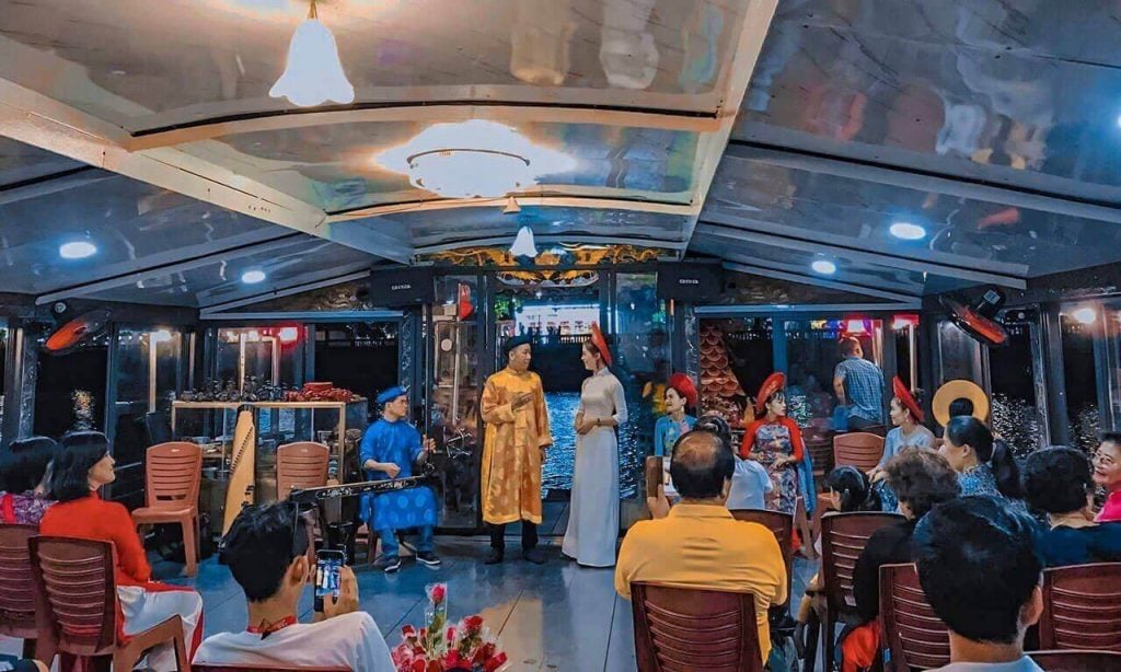 Các tiết mục trong tour nghe ca Huế